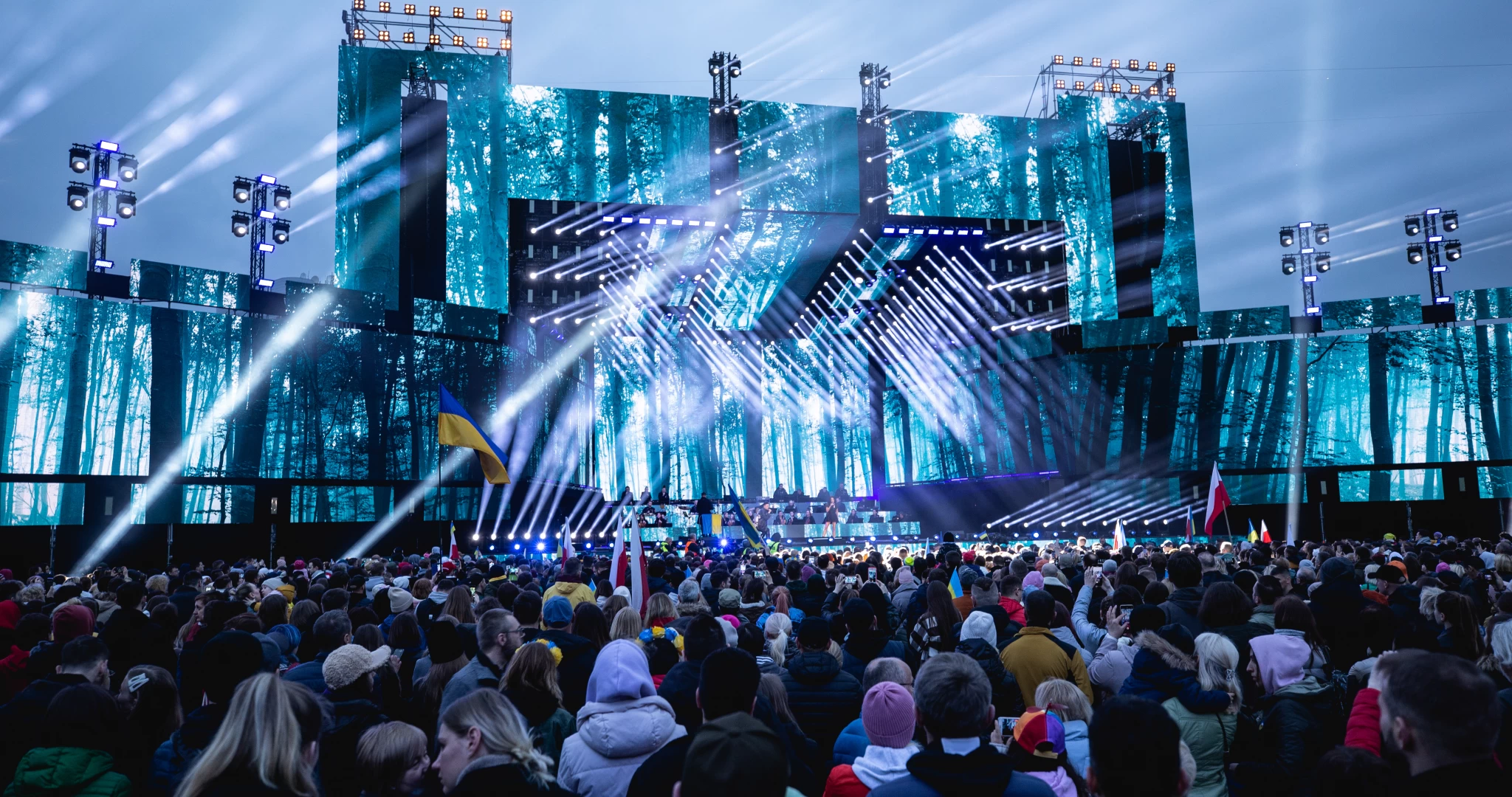 Green Beam Design - Chwała Ukrainie 2022