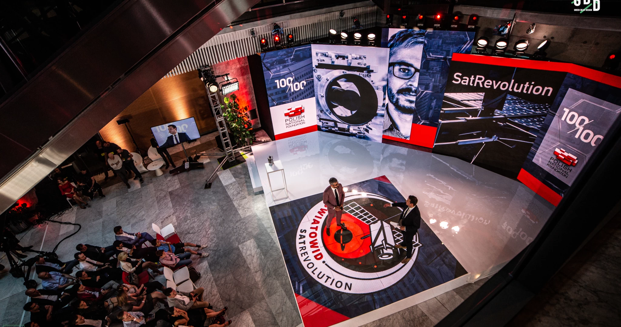 Green Beam Design - 100x100 - panel GPW 2019