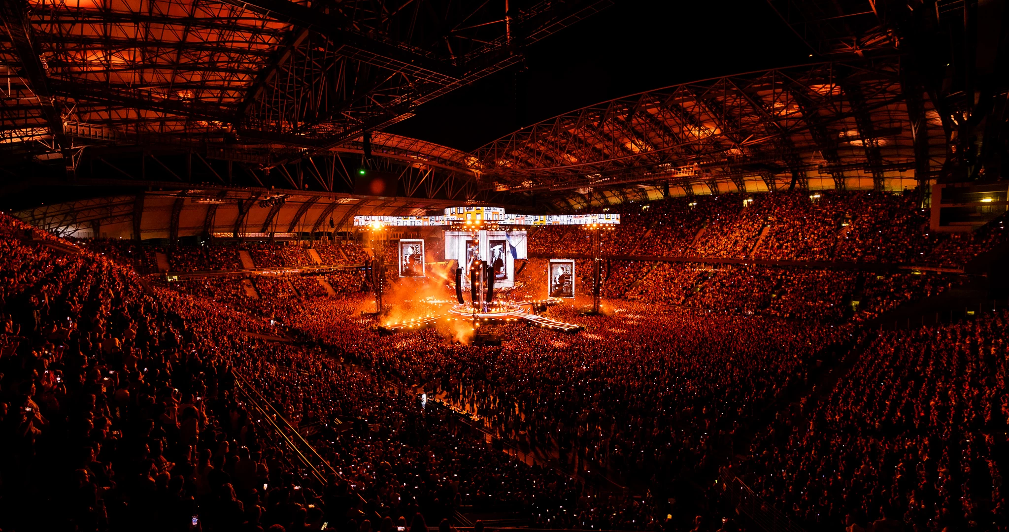 Green Beam Design - Dawid Podsiadło Trasa Stadionowa 2024