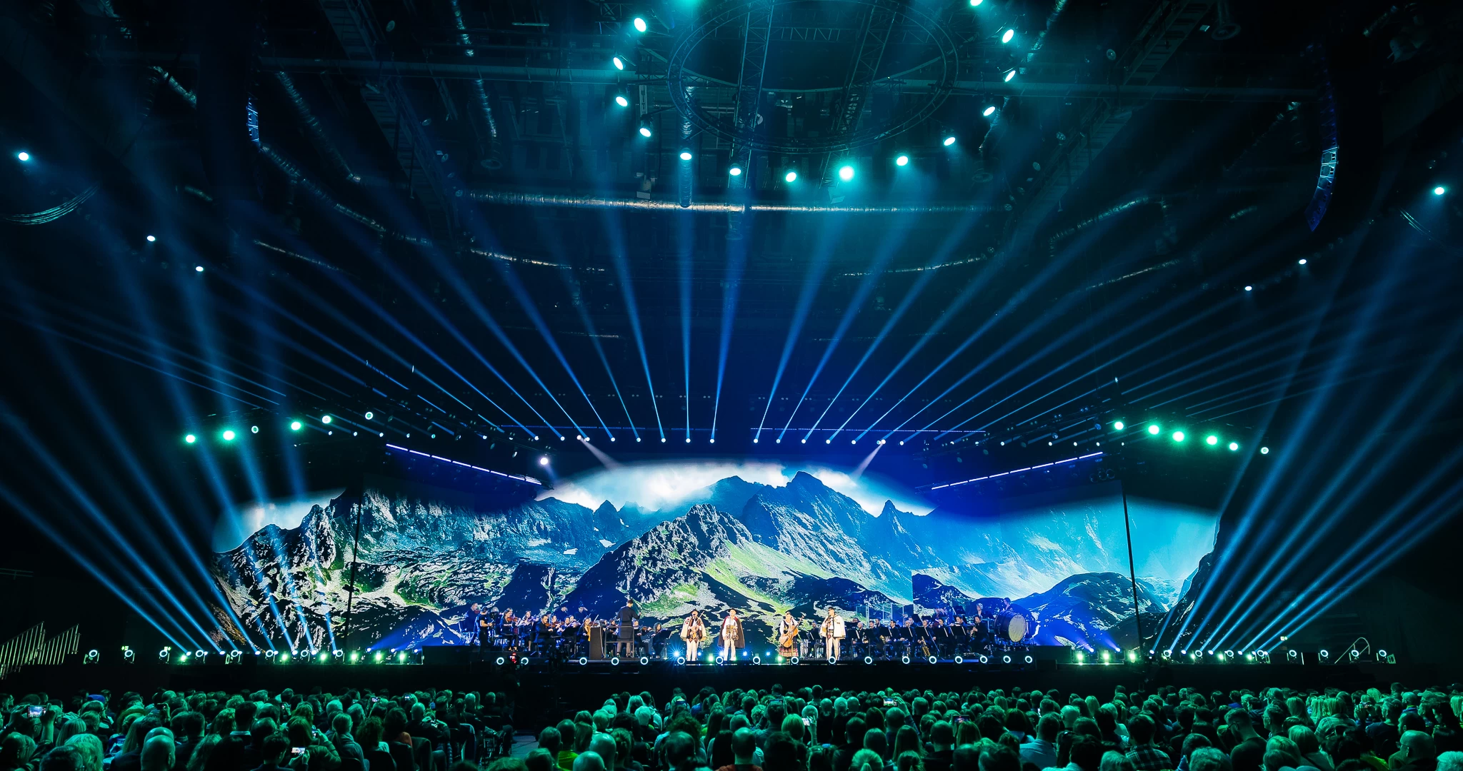 Green Beam Design - 70 Lat GOPR 2024